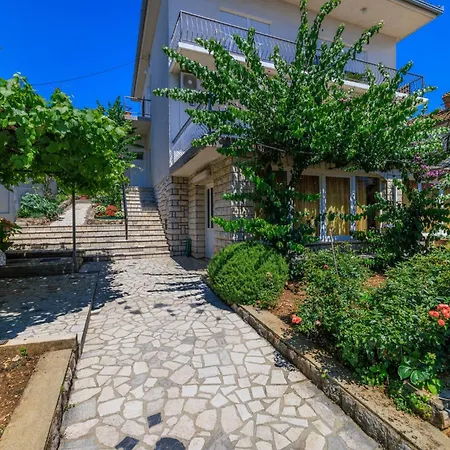 Apartamento Srebrnjak *