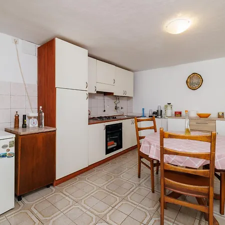 Apartment Srebrnjak