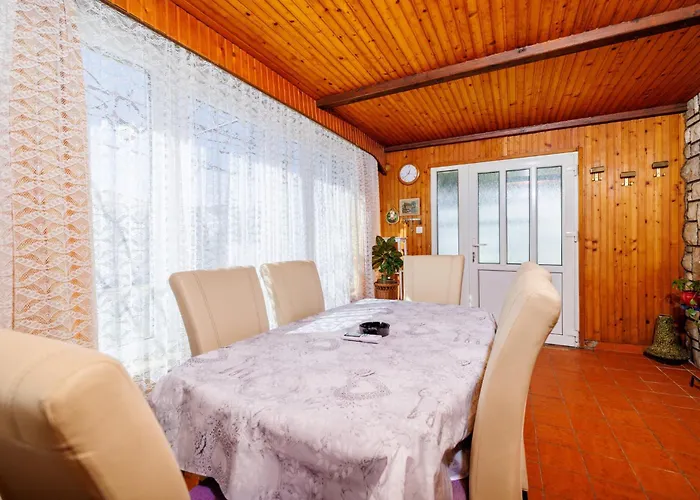 Appartement Srebrnjak *